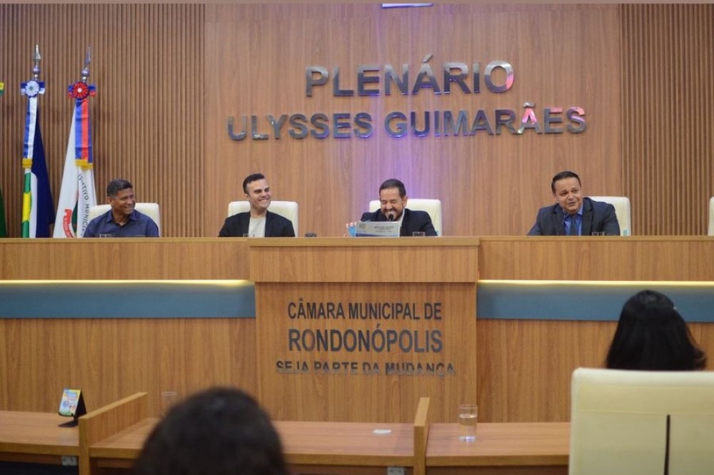 Personal trainers são homenageados em sessão solene na Câmara